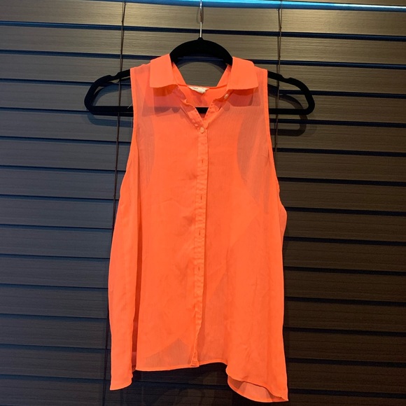 Juniors Medium Sleeveless Blouse - Picture 1 of 2